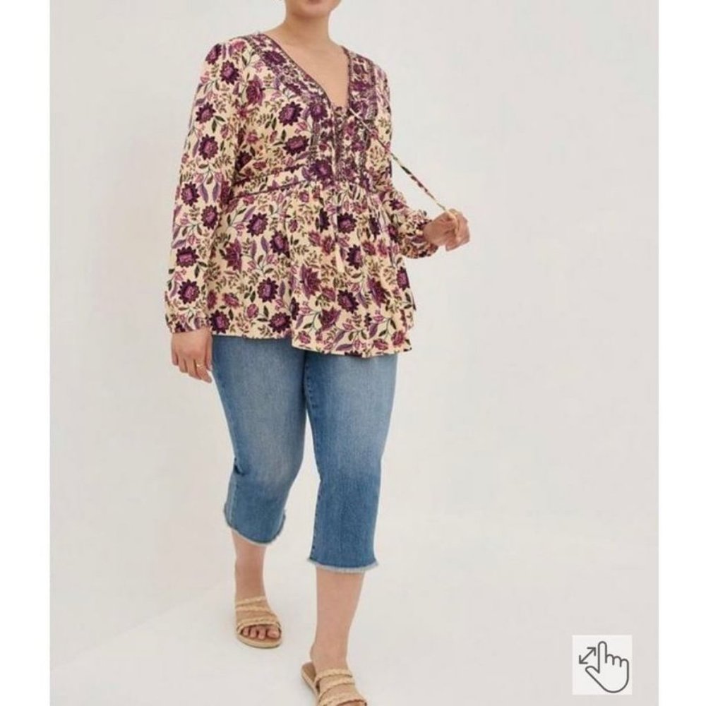 Torrid Babydoll Crepe Embroidered Lace Up Flowy Floral Long Sleeve Top 1X